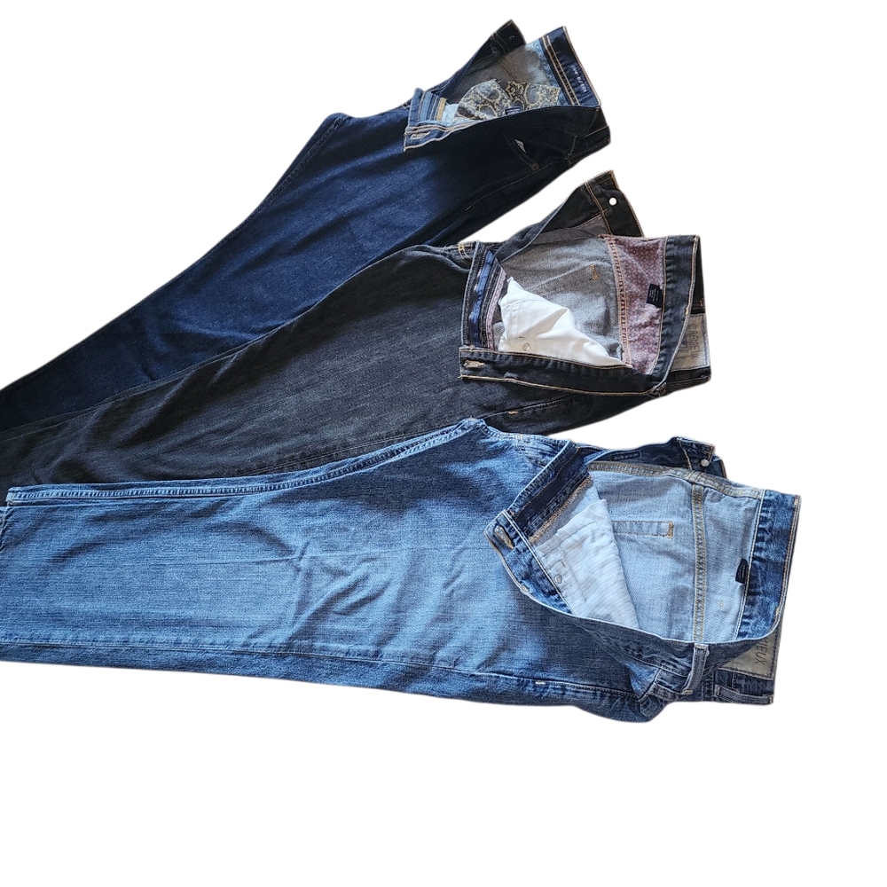 3 Pairs Of Daniel Cremieux Relaxed Fit Blue Jeans Dark Denim, Black & Stone Wash - Picture 3 of 16